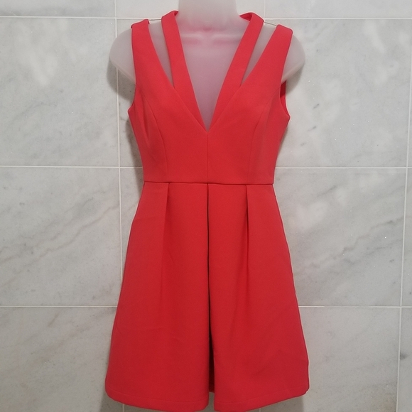 Bcbgmaxazria Red Bright Poppy V Neck Cutout Clayre - Picture 11 of 13